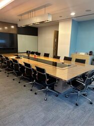 Zhongshan Mall (D12), Office #596364941